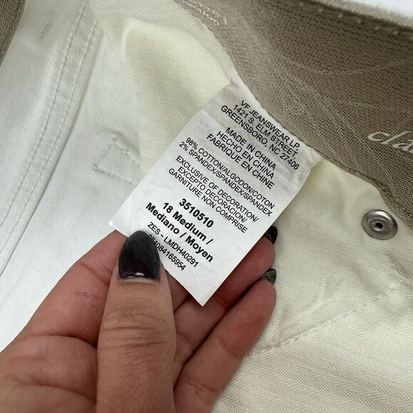 NWT Lee Platinum Label Premium Fit Classic Comfort Capri Jeans Sz 18 Medium - Picture 9 of 12